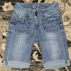 Women's Size 0 "Wallflower" Blue Jean Shorts